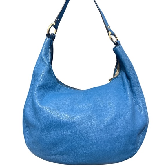Michael Kors Sky Blue Hobo Bag with Pebbled Leather - Picture 4 of 5